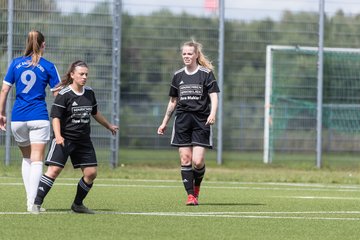 Bild 40 - Frauen FSC Kaltenkirchen - SG Daenisch-Muessen : Ergebnis: 7:1